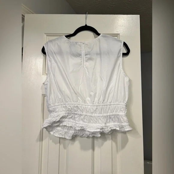 J Crew Hyacinth Top in Cotton Poplin in White Size Medium NWOT - Picture 6 of 8